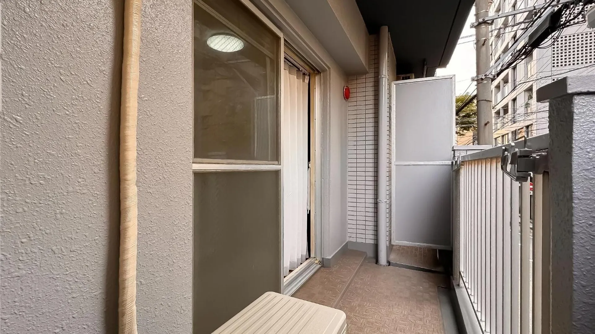 Апартаменты Relief Tenjinhigashi Room 203 - Vacation Stay 17964 Фукуока